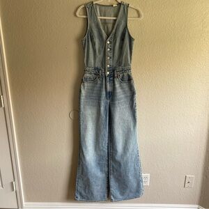 NEW Levi’s Sleeveless Denim Wide Leg Jumpsuit